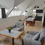 民宿 Babi Apartmanhaz 根尼斯迪亚斯